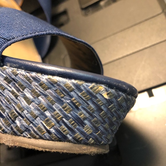 Steve Madden Wedge Sandal - Picture 8 of 11